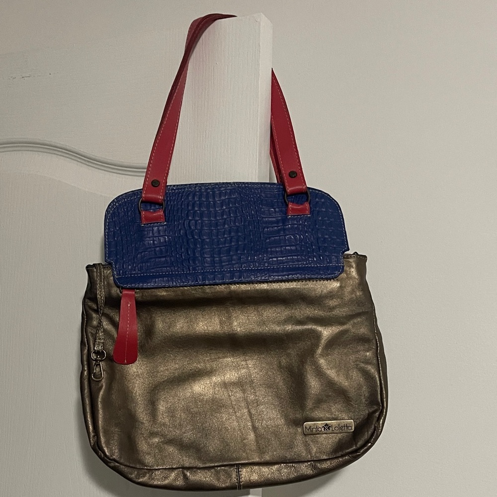 Stylish Metallic Tote with Red and Blue Accents